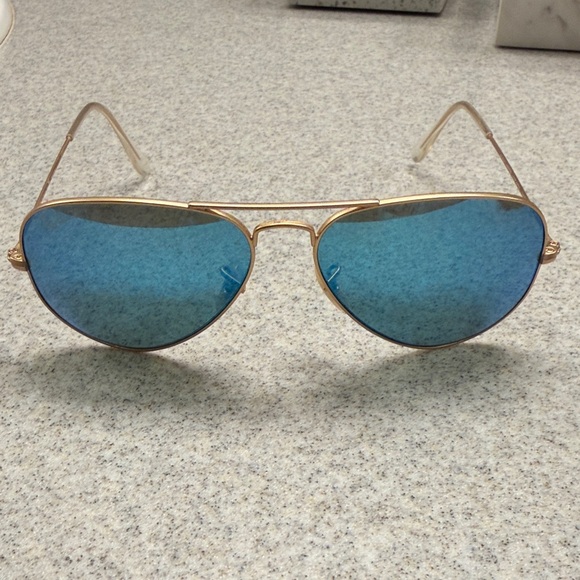 Ray-Ban Gold Aviator Sunglasses with Blue Lenses main image 6